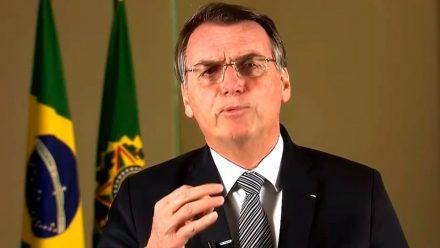 Bolsonaro rechaza ayuda internacional para apagar los incendios en el Amazonas