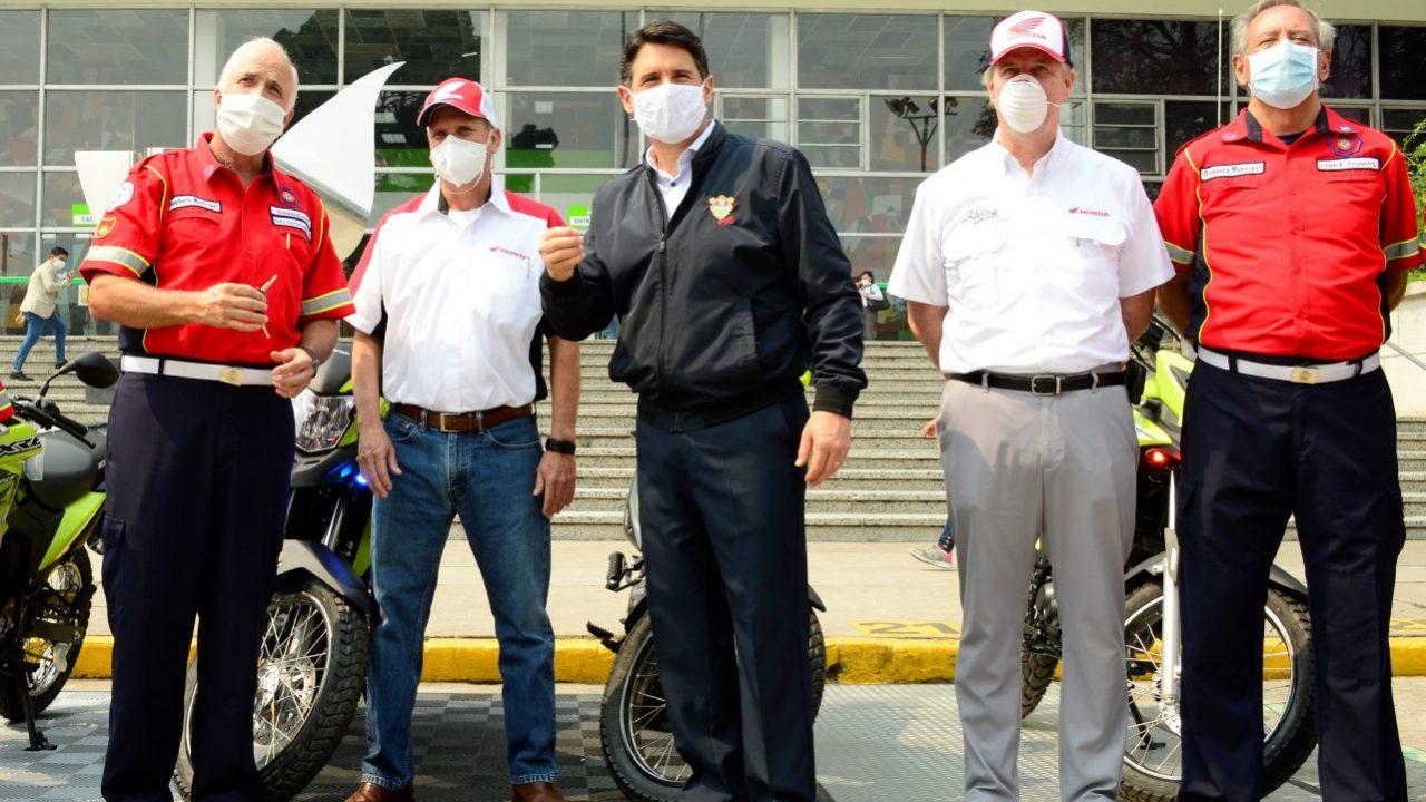 Honda dona motocicletas para atender emergencias por COVID-19