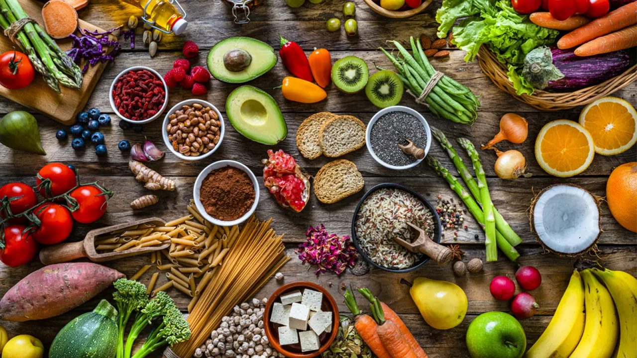 Las dietas vegetarianas y veganas están relacionadas con niveles reducidos de colesterol.