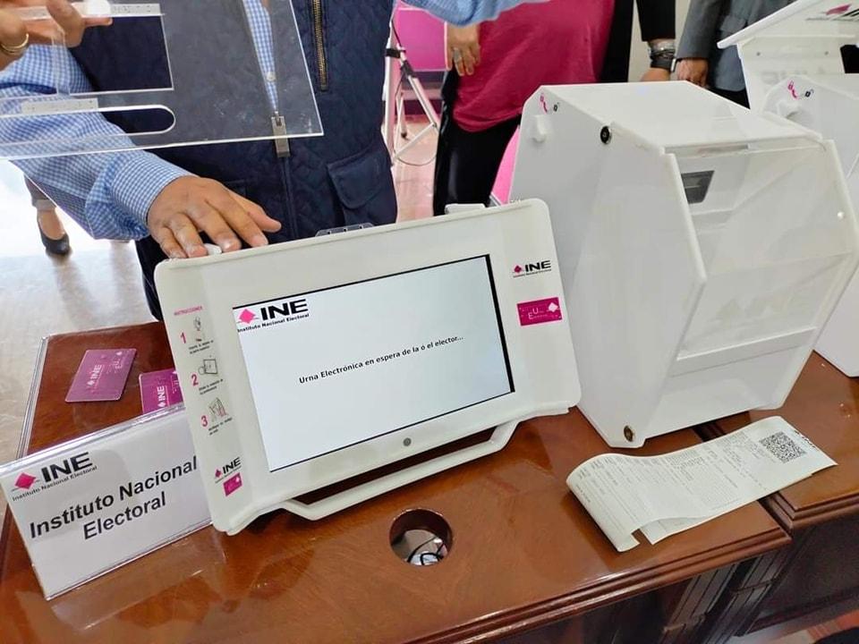 México lleva a cabo elecciones más grandes de la historia nacional