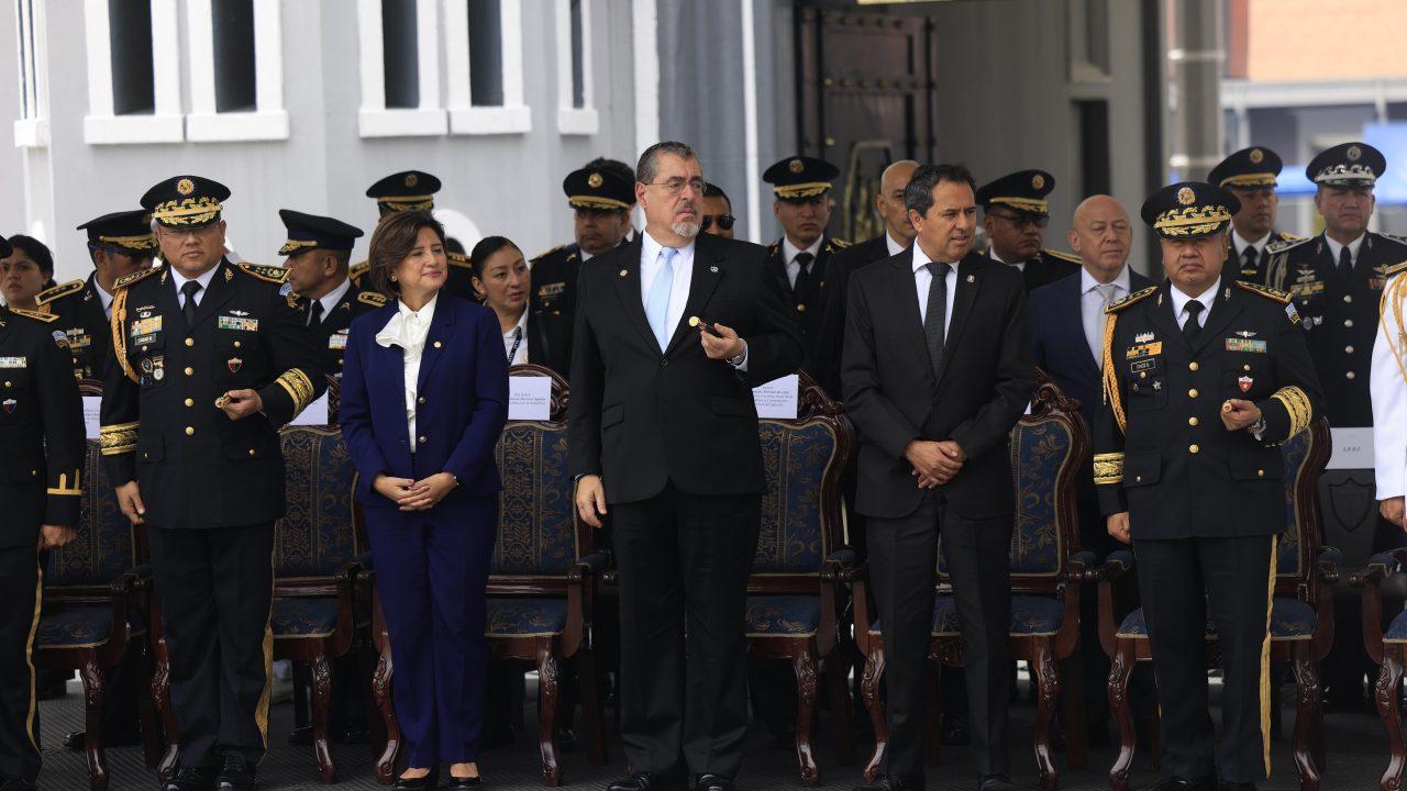 Arévalo refuerza la transparencia y modernización del Ejército Guatemalteco