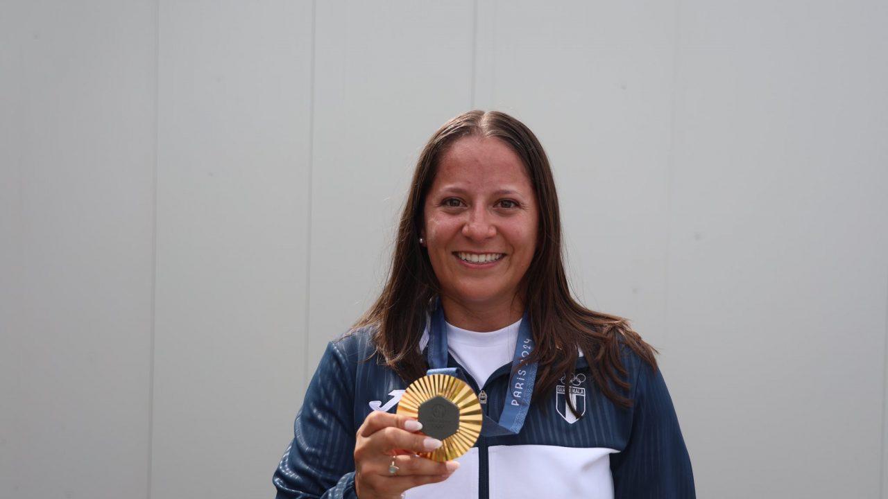 Presidente Arévalo celebró la hazaña de la deportista Adriana Ruano, primer oro y récord olímpico para Guatemala