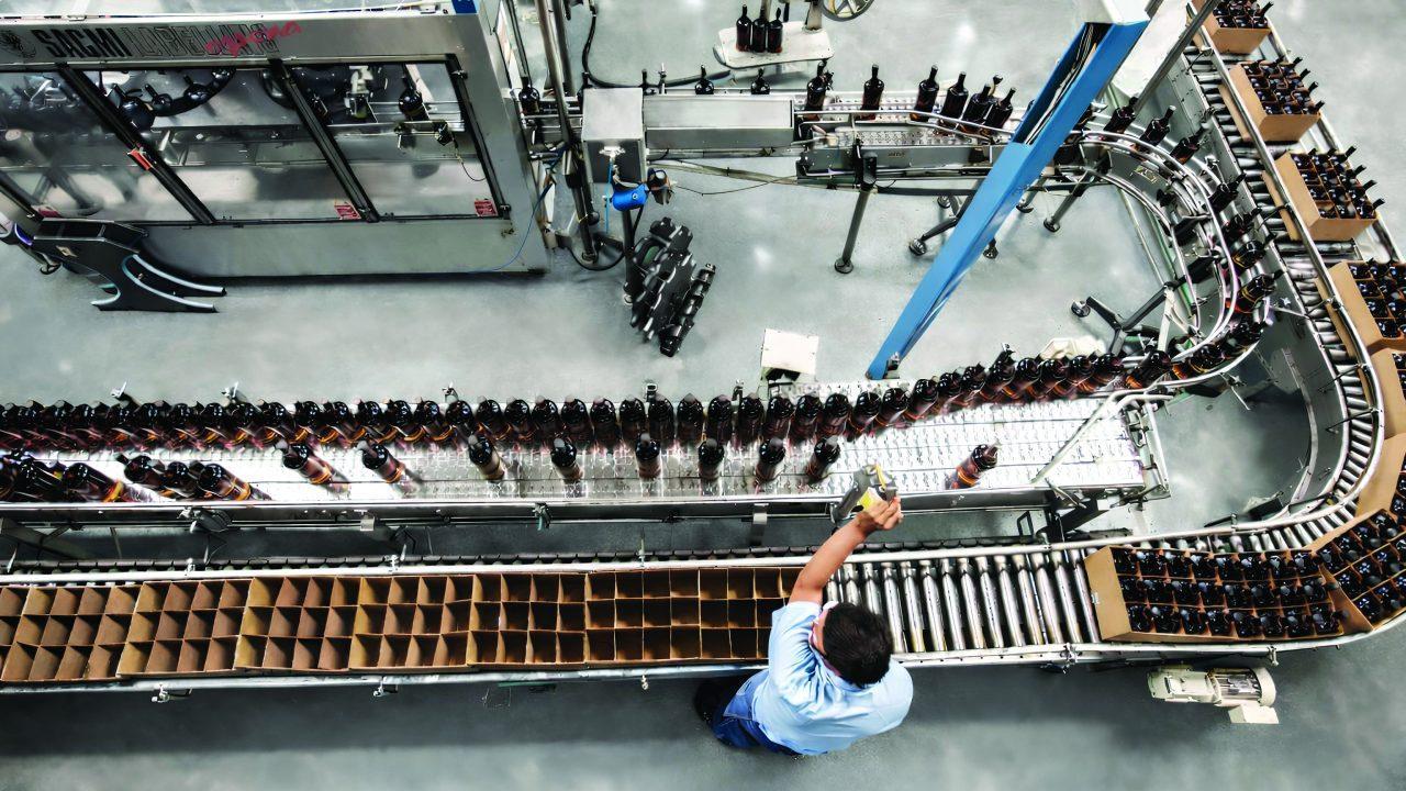 Grupo Cibest, a través de Bam y Bancolombia Panamá, financia con US$ 83.7 millones la expansión internacional del Grupo Licores de Guatemala.